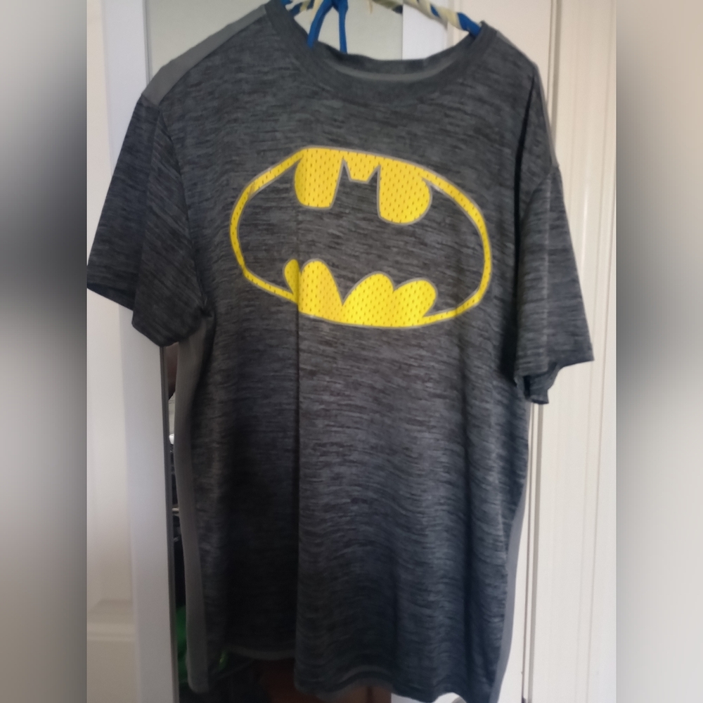 Gray Batman Logo T-Shirt